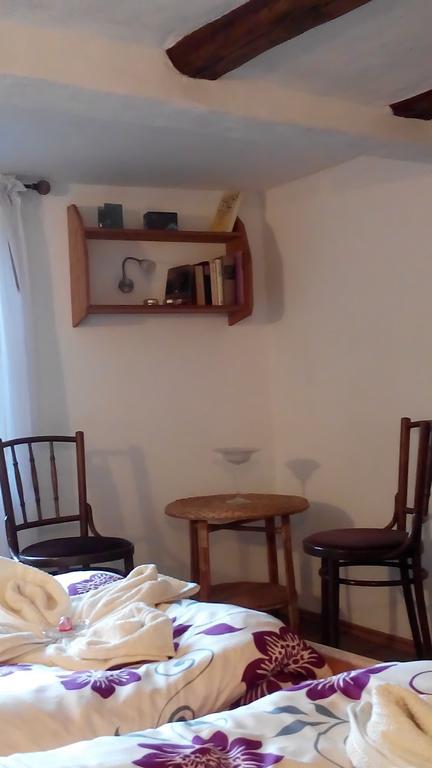 Kleines Winzerhauschen Villa Bremm Bilik gambar